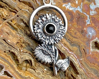 Sunflower Pendant in Sterling Silver with Black Onyx – The Nature Series