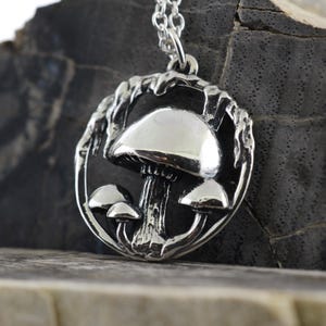 Mushroom Pendant in Sterling Silver – The Nature Line