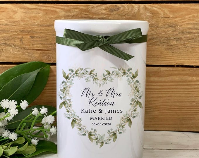 Personalised Wedding Vase | Botanical Wedding Gift | Newlywed Flower Vase | Sage Green Wedding Decor | Mr and Mrs Greenery Centerpiece