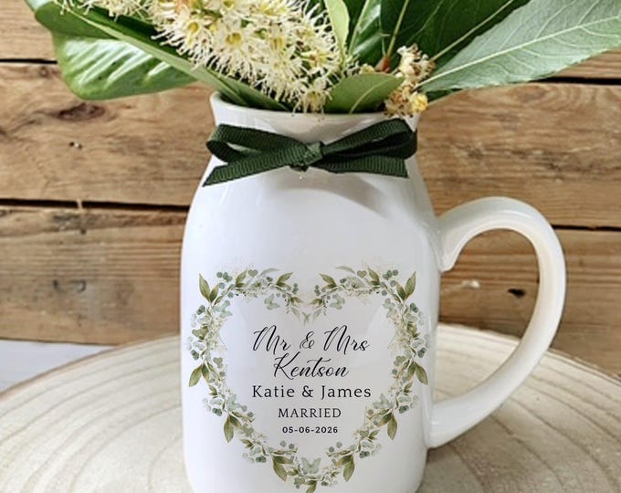 Personalised Wedding Vase | Botanical Wedding Gift | Newlywed Small Flower Vase | Sage Green Wedding Decor | Mr and Mrs Greenery Centerpiece