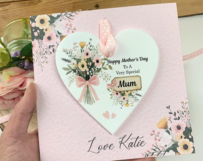 Mother’s Day Card for Mum Nanny – Detachable Acrylic Heart Keepsake – Personalised Floral Mother’s Day Gift – Keepsake Ornament Card