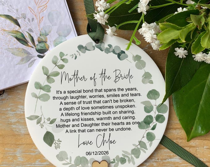 Mum Of The Bride Gift, Personalised Wedding Keepsake, Bride To Mum Gift, Wedding Decoration, Green Wreath, Gift For Mum, Wedding Day Gift