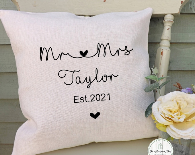 Personalised Mr & Mrs Cushion, Wedding Anniversary Gift, Wedding Gift, Gift for Couples, Wedding Present, Anniversary gift.