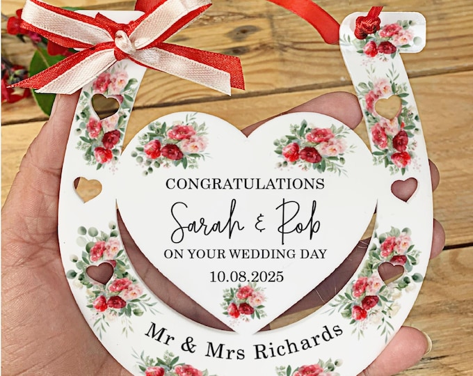 Personalised Good Luck Wedding Horseshoe Wedding Decoration  Mr & Mrs Wedding Present Red Roses And Green Foliage Free Organza Giftbag