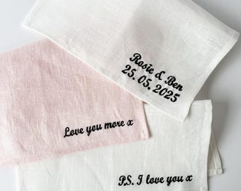 Personalisiertes Hochzeits-Taschentücher, besticktes Hochzeit-Taschentuch mit Monogramm, personalisiertes Einstecktuch für Hochzeiten, Hochzeit-Servietten Gastgeschenk