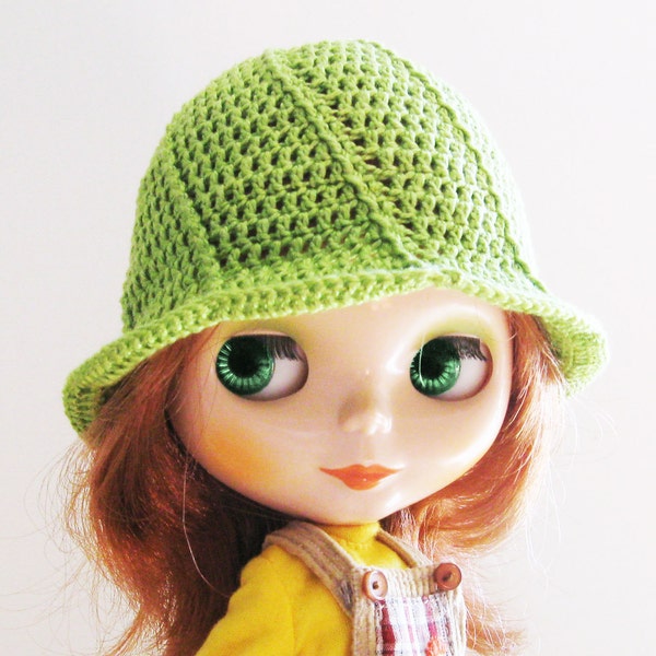 PDF Crochet Pattern Miniature Hat "Sunny Summer Cloche" for Blythe Instant Download