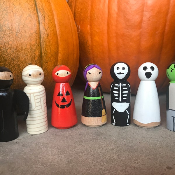 Halloween Peg Dolls