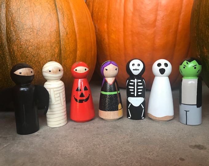 Halloween Peg Dolls - Etsy