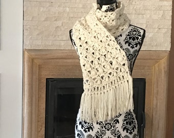 Eli Scarf, cosy scarf, crochet pattern