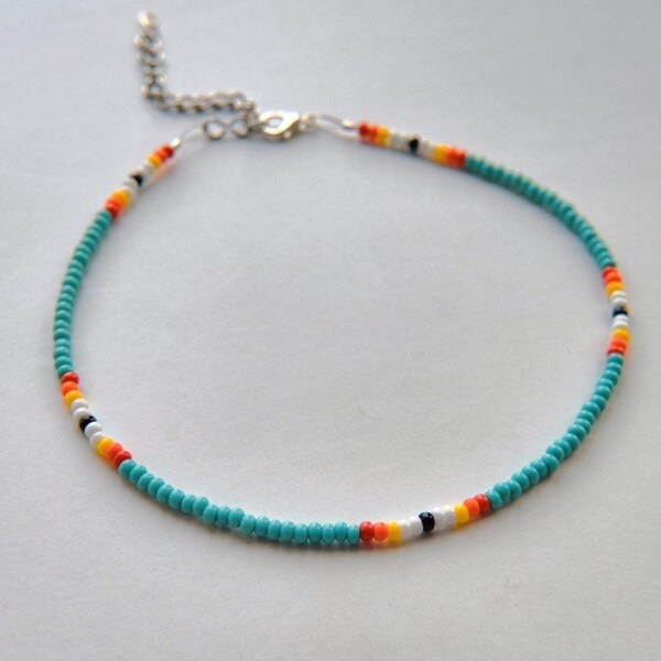Turquoise Seed Bead Choker: Ombre Pattern, Adjustable Necklace