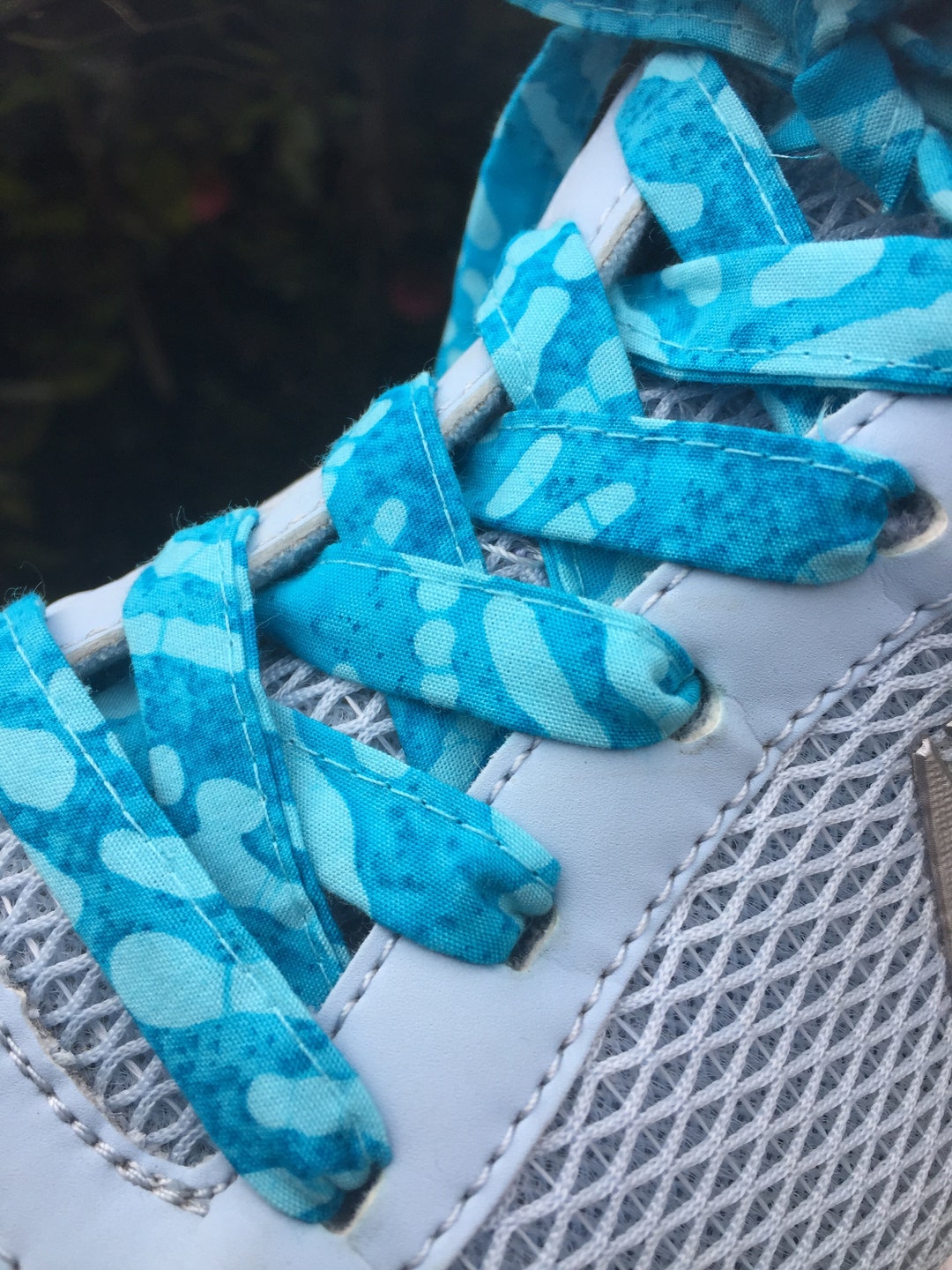 Lacets, lacets, lacets en tissu, Bleu, lacets plats, aglets métalliques