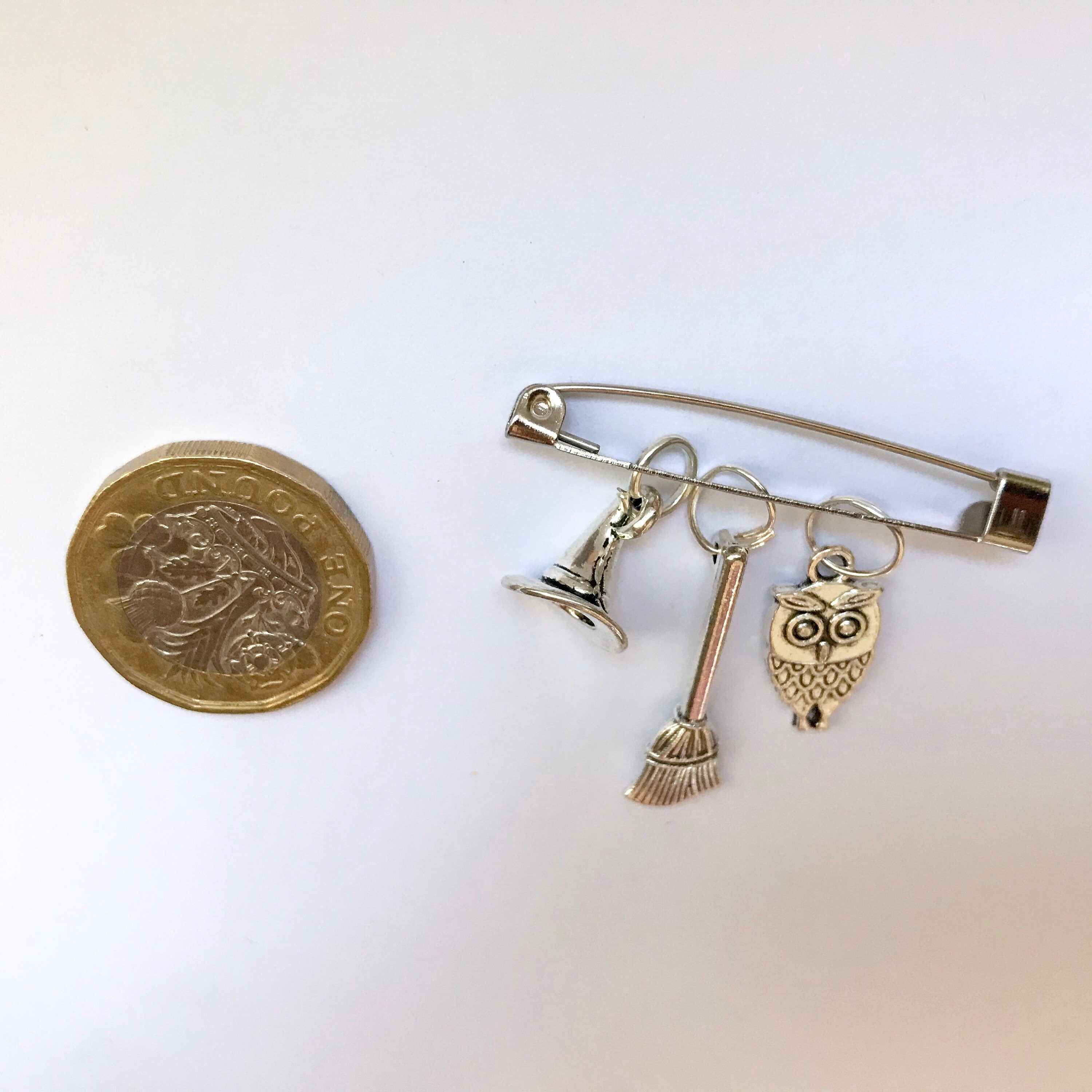 Hallowe'en PUnky PIn Etsy