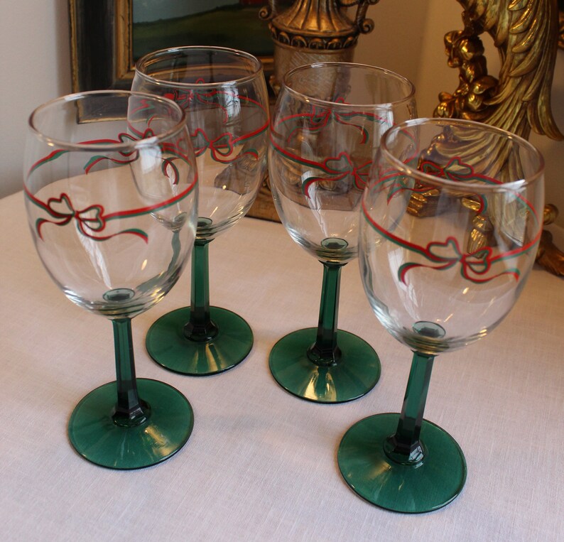 Christmas Bow Green Stemmed Vintage Holiday Wine Glasses Etsy
