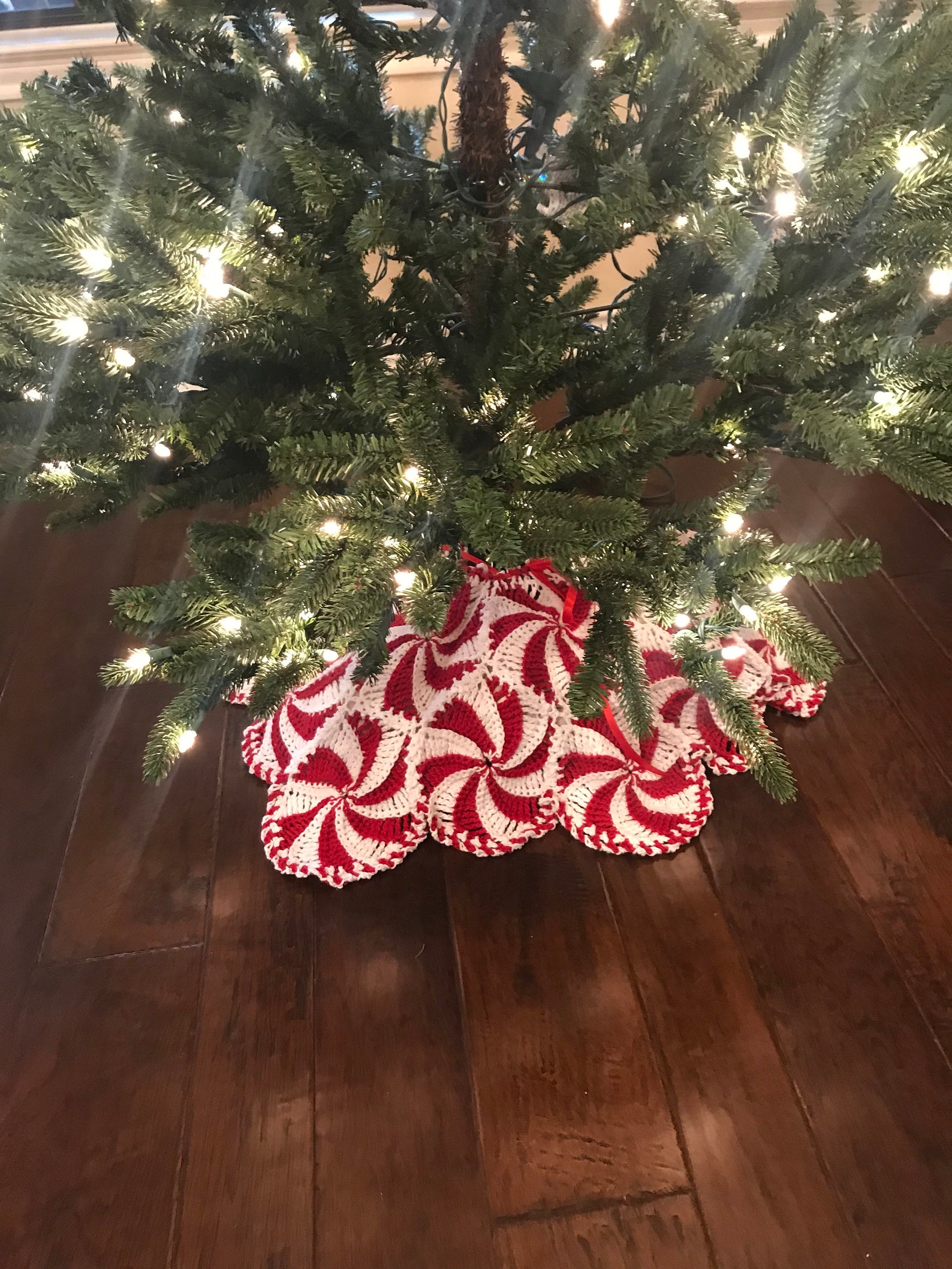 Peppermint Christmas Tree Skirt 