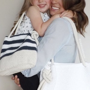 Crochet Pattern Bryce Crochet Bag/Purse by Lakeside Loops includes Adult & Child size image 4