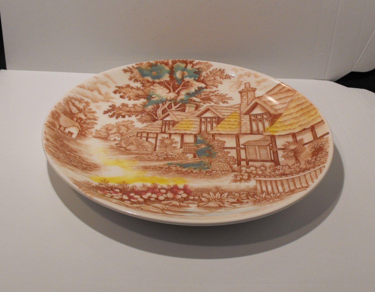 English Cottage Scene Collectible Decorative Plate by World Etsy