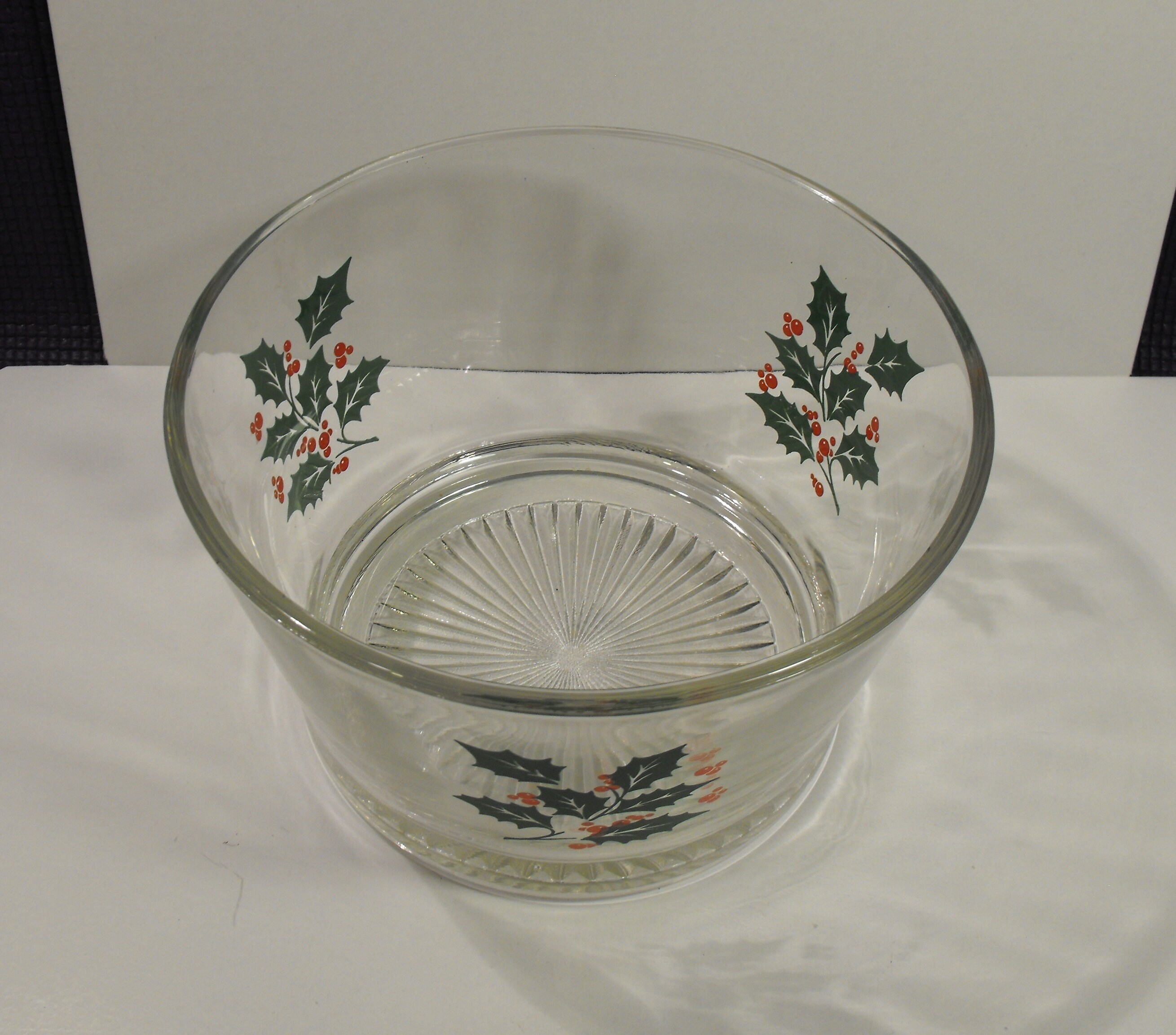 Heavy Glass Christmas Bowl Decorated with Green Holly and Red Etsy
