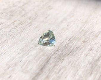 Zafiro Montana de 0,60 ct de la mina Blaze N Gems en Eldorado Bar