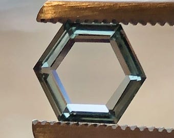 Zafiro hexagonal Montana de 1,21 ct de la mina Blaze N Gems
