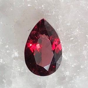 1.08ct Montana Garnet From The Blaze N Gems Mine At The Eldorado Sapphire Bar