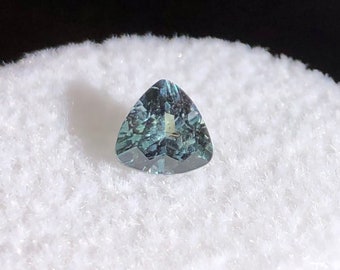 Zafiro Montana de 0,58 ct de la mina Blaze N Gems en Eldorado Bar