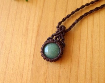 Aventurine pendant, macrame necklace, aventurine jewelry, macrame pendant, gifts for her, aventurine necklace, macrame jewelry, boho pendant