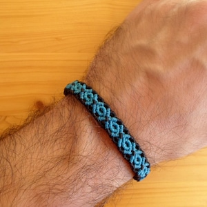 Men&#39;s Macrame Bracelet: Adjustable Waterproof Wax Thread Jewelry