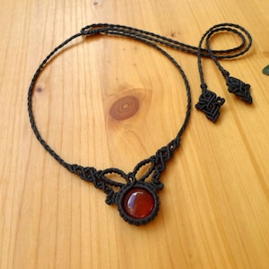 Macrame necklace, carnelian jewelry, boho necklace, macrame jewelry, carnelian necklace, bohemian jewelry, hippie necklace, macrame choker