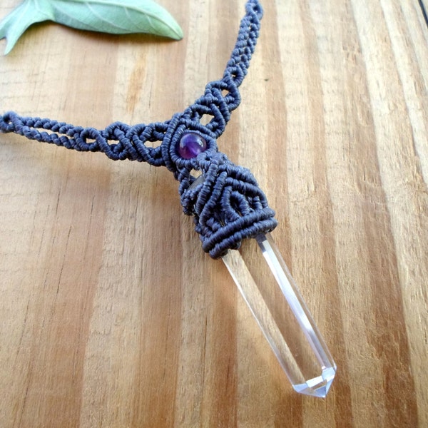 Crystal wand macrame necklace, macrame jewelry, quartz wand necklace, macrame stone, micro macrame, crystal wand pendant, boho necklace