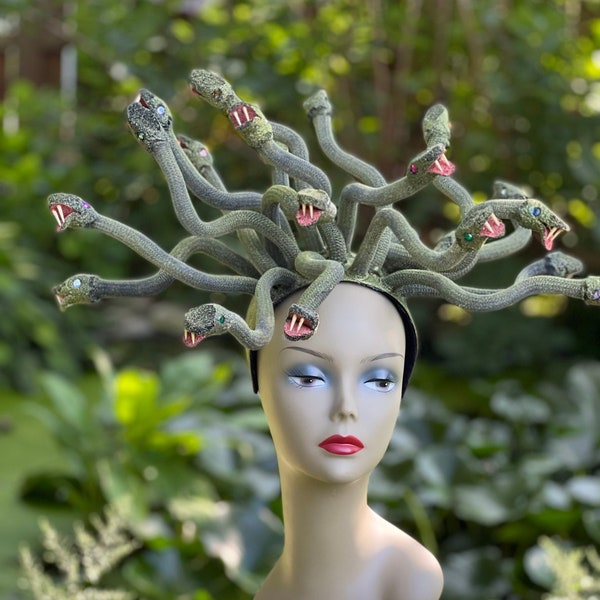 small medusa headpiece