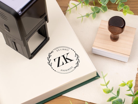 Custom Monogram Book Stamp, Personalized Initial Library Stamp, Premium Wedding Craft Stamp, Traditional Teacher Self-Inking Stamp