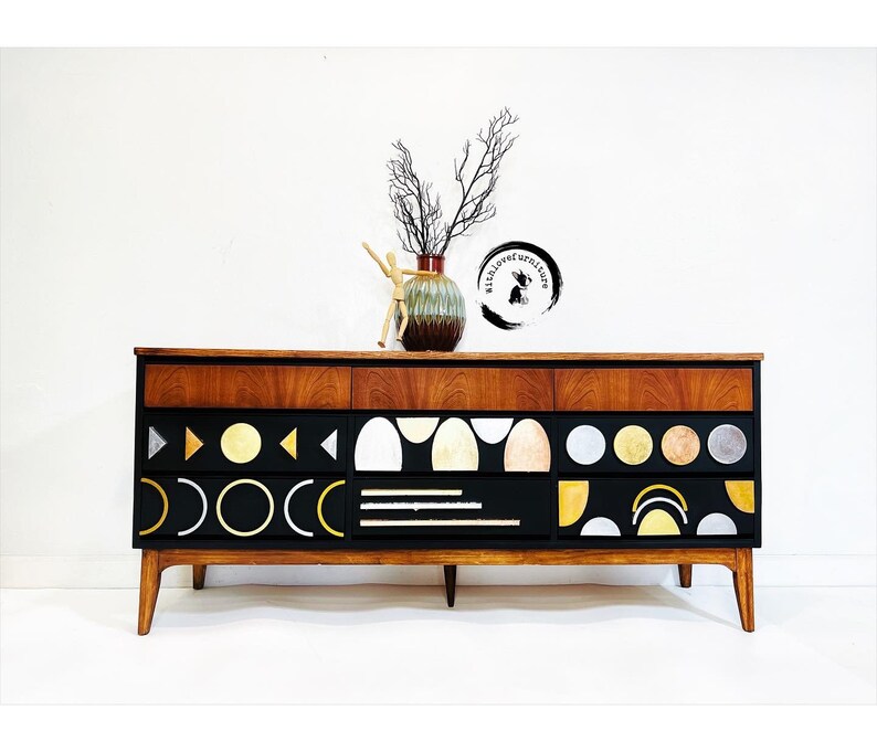 MCM mid century Modern 9 drawers dresser. Credenza, Media Console, TV Stand image 2