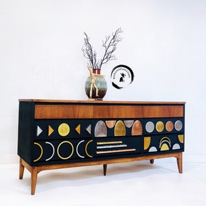MCM mid century Modern 9 drawers dresser. Credenza, Media Console, TV Stand image 9