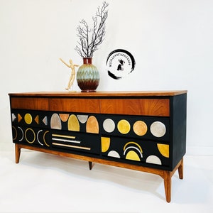 MCM mid century Modern 9 drawers dresser. Credenza, Media Console, TV Stand image 4