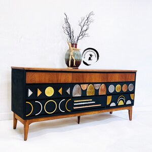 MCM mid century Modern 9 drawers dresser. Credenza, Media Console, TV Stand image 8