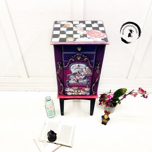 Eclectic Jewelry Armoire pintado a mano cuento de hadas | Etsy