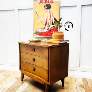 Mid Century Modern Dresser by Johnson Carper/ 3 drawer Dresser/ Boho Dresser/ Curve Drawers