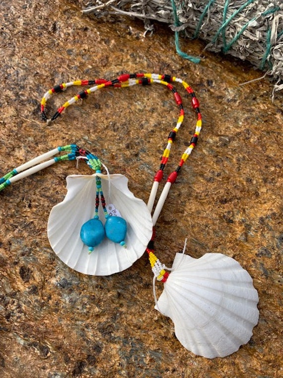 Scallop & Bead Necklace