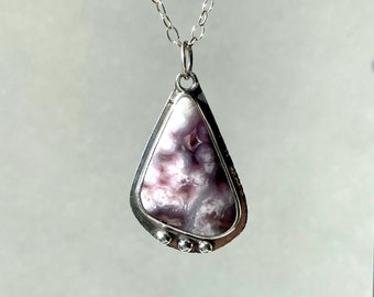 Luna Agate Sterling Silver Necklace