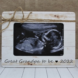 Great grandpa gift / pregnancy announcement great grandpa picture frame / Christmas gift for great grandfather to be