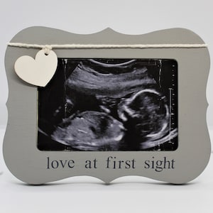 Gender neutral baby gift / baby gift gender neutral ultrasound frame