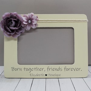 Twin baby gift for girls / Personalized twins picture frame / twin girls gift twin babies frame