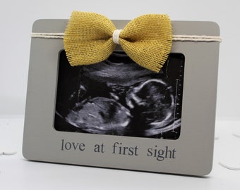 Gender neutral baby gift frame