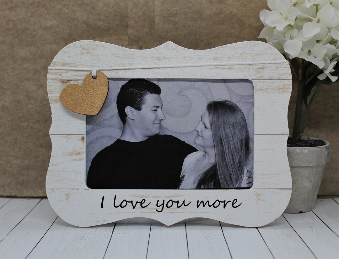 Personalized Picture Frame Couple Gift / Christmas Gift for Boyfriend