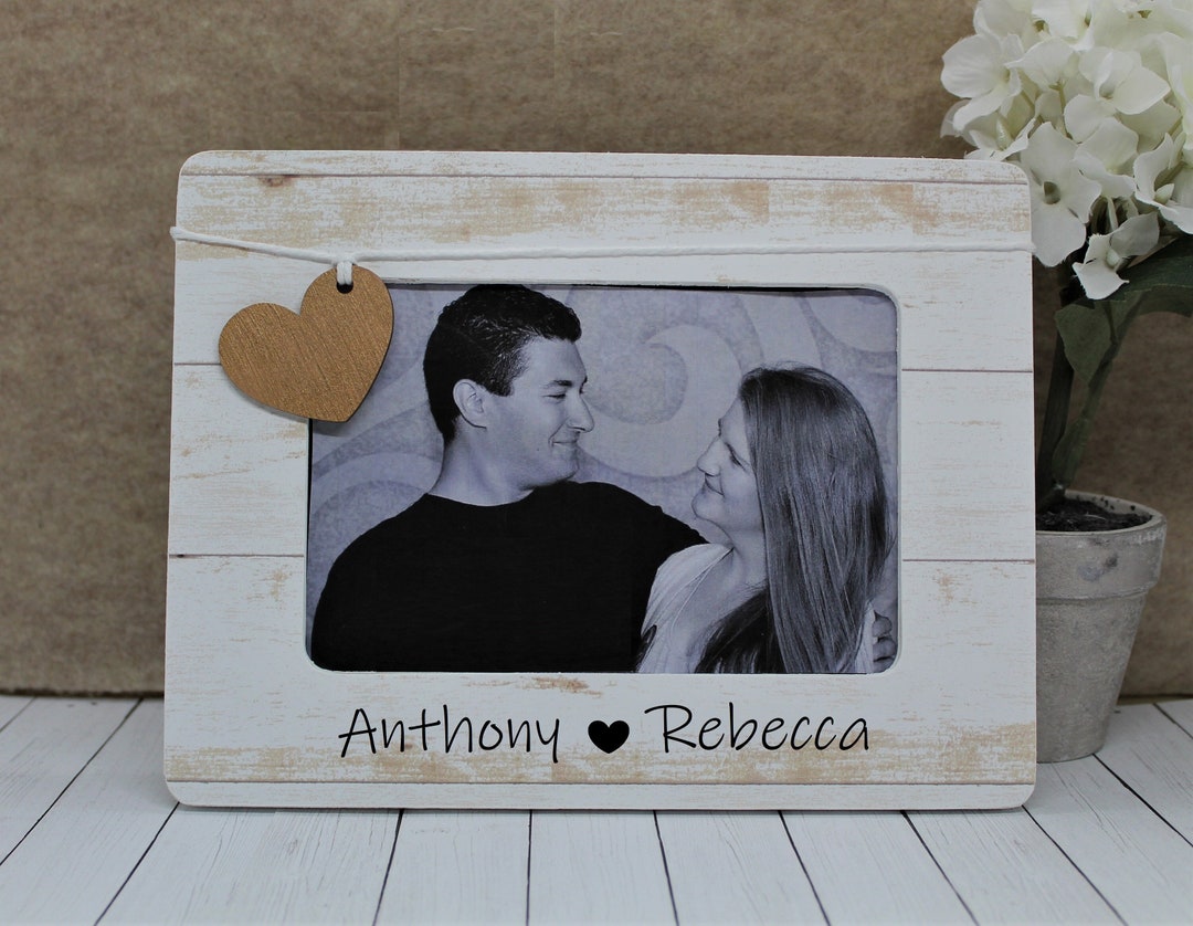 Personalized Picture Frame Couple Gifts for Boyfriend / Christmas Gift for Girlfriend / Gifts