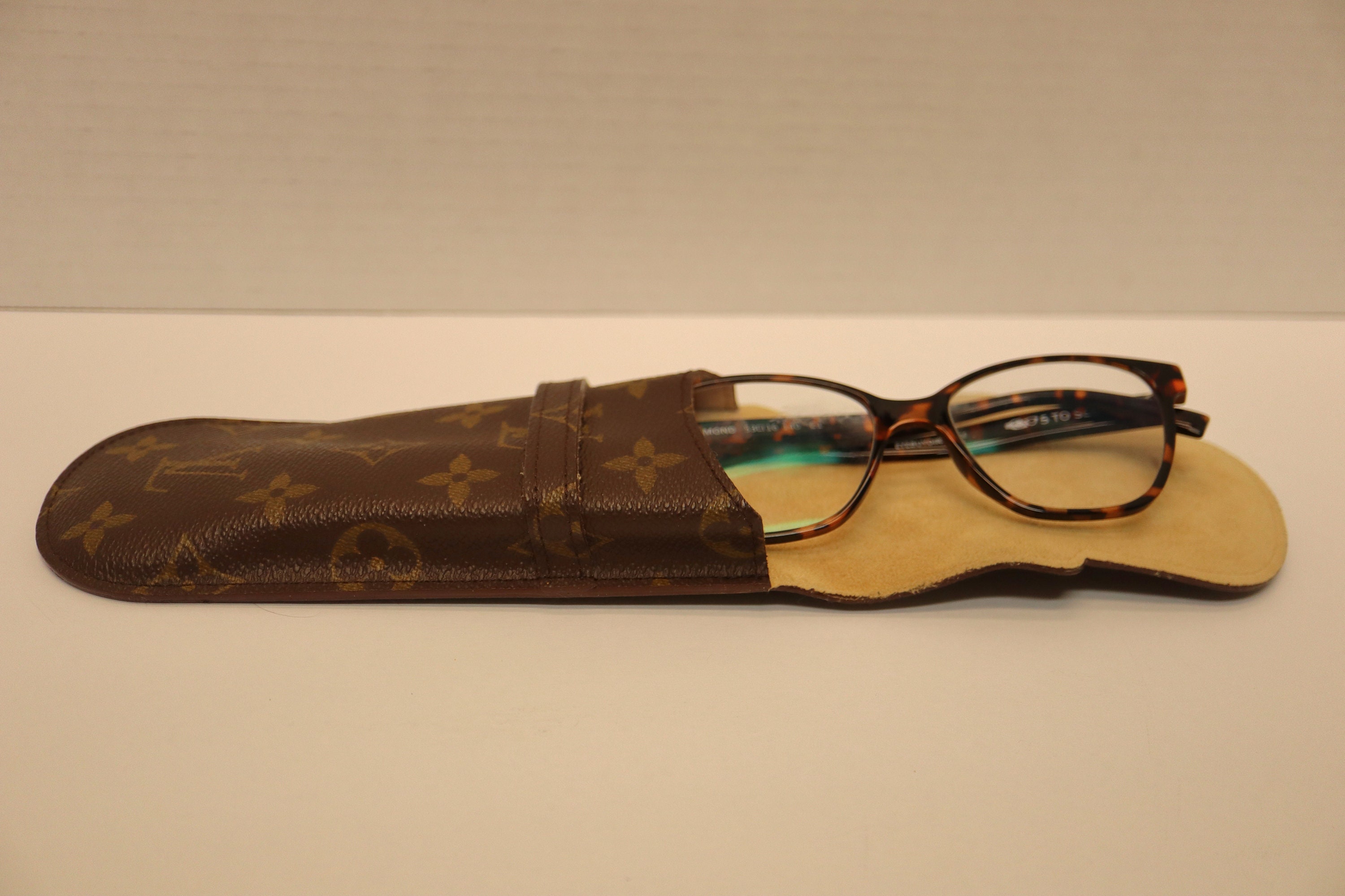 Buy Vuitton Glasses Case Online In India -  India