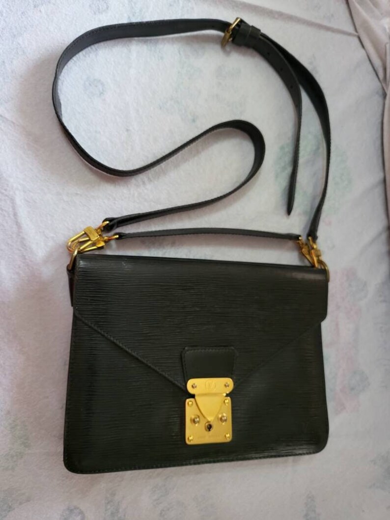 Louis Vuitton METIS Bag 24.5x19x6cm - Insluxurybags