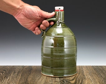 64 oz Beer Growler a ceramic stoneware growler for home brew and micro brew enthusiasts ! Great craft beer gift idea!
