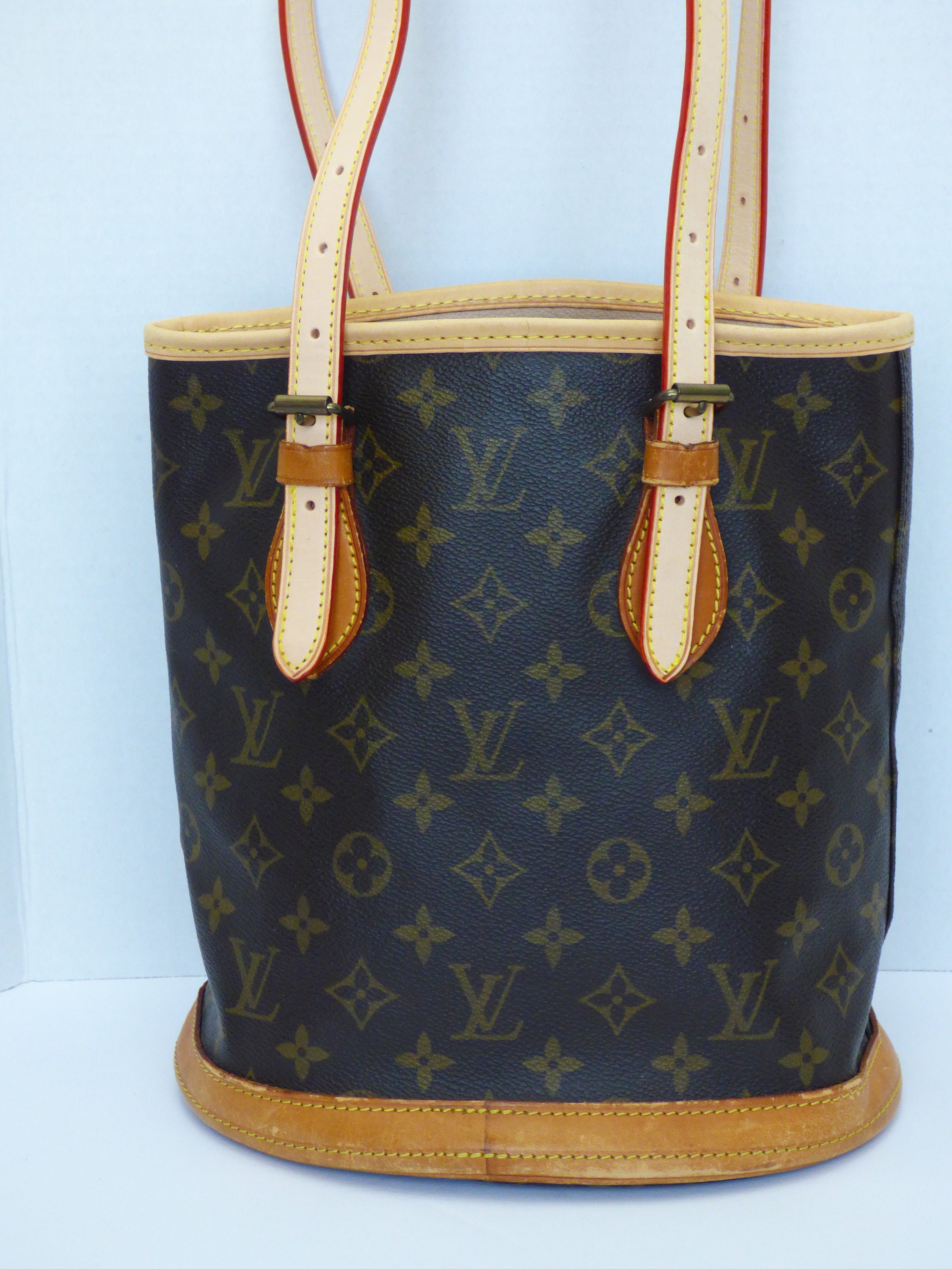 Louis Vuitton Monogram Canvas Petit Bucket Bag with Accessory