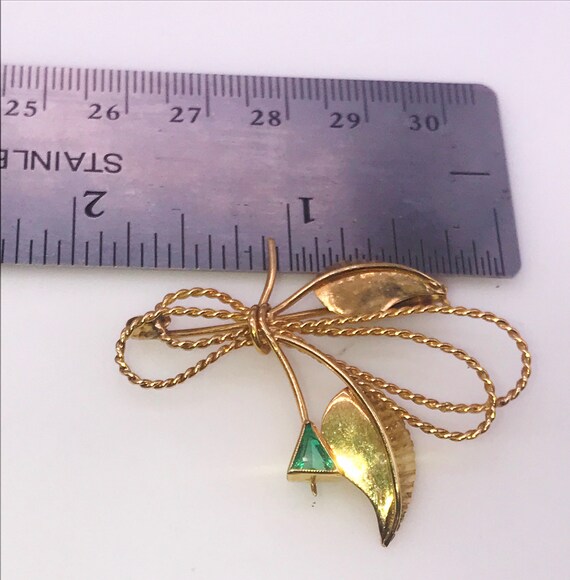 Pin/Brooch.18k gold.Emerald. Handmade - image 5